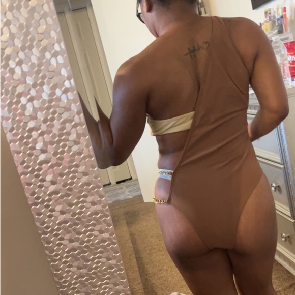 One shoulder 1pc swimsuit - Picture 6 of 7